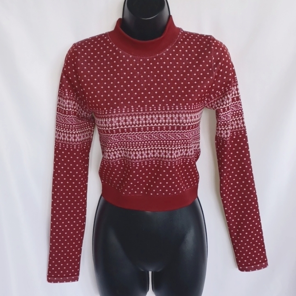 Holly FABLETICS Burgundy Merlo Cropped Activewear Y2K Top, S, 15" Ptp, 16" L